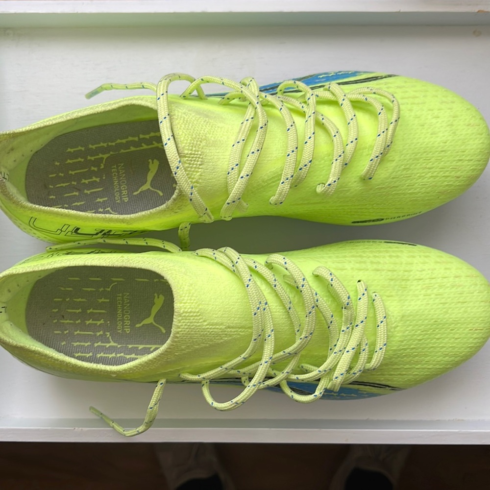 Puma Ultra FG Soccer Cleats Ladies 6.5